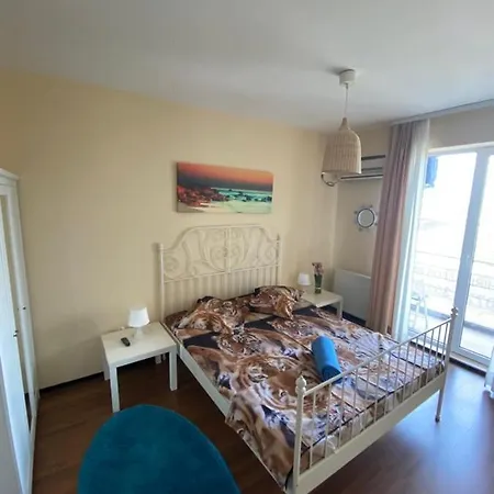Summerland La Malul Marii Negre Apartment *