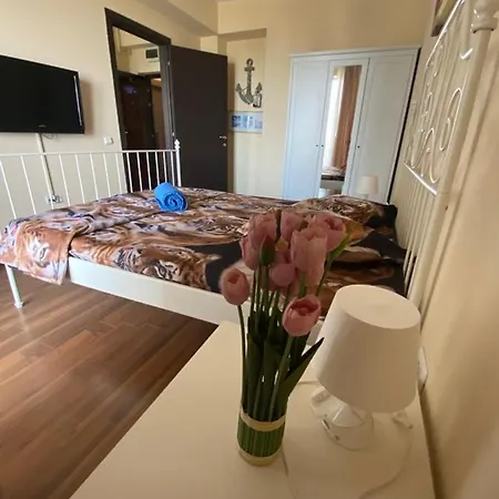 Apartament Summerland La Malul Marii Negre *